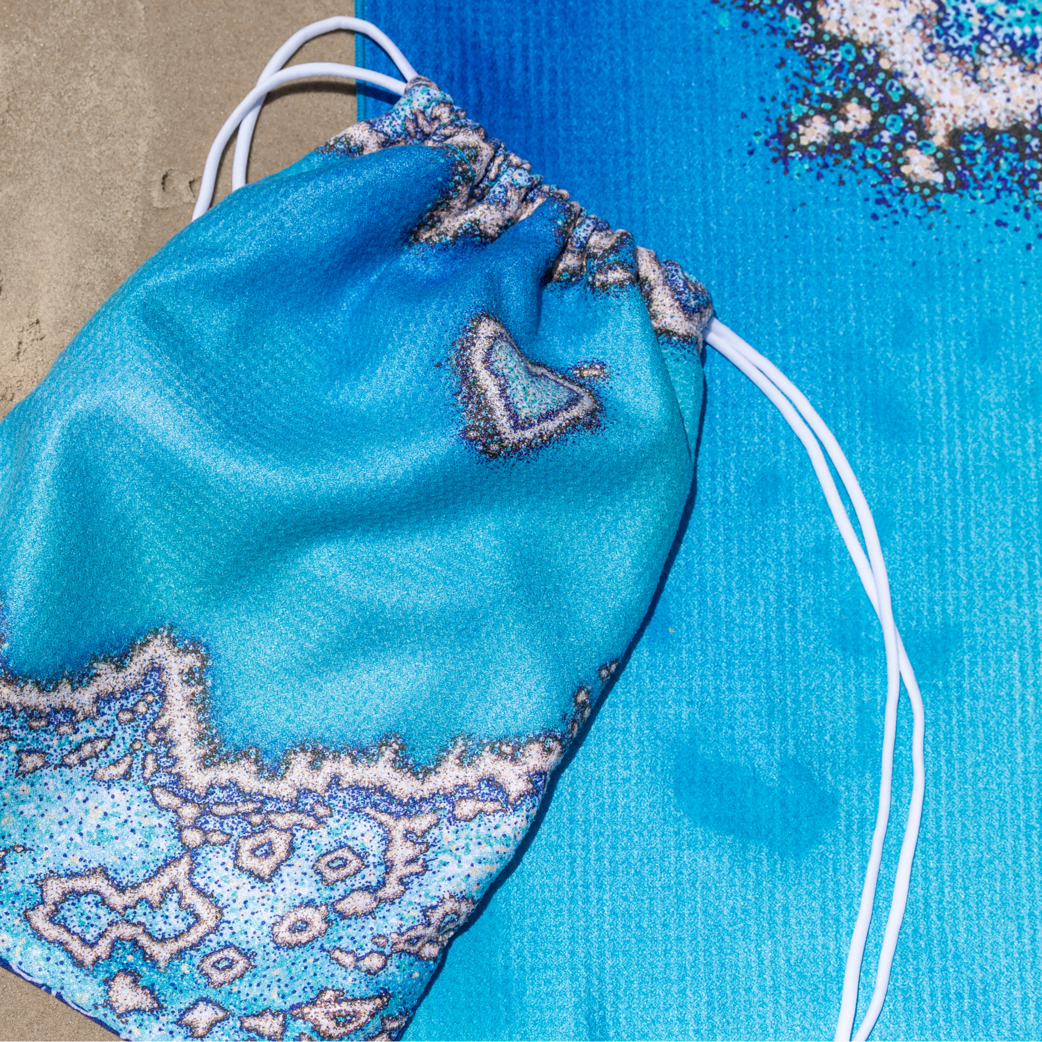 Sand-Free Beach Towel - Reef Love